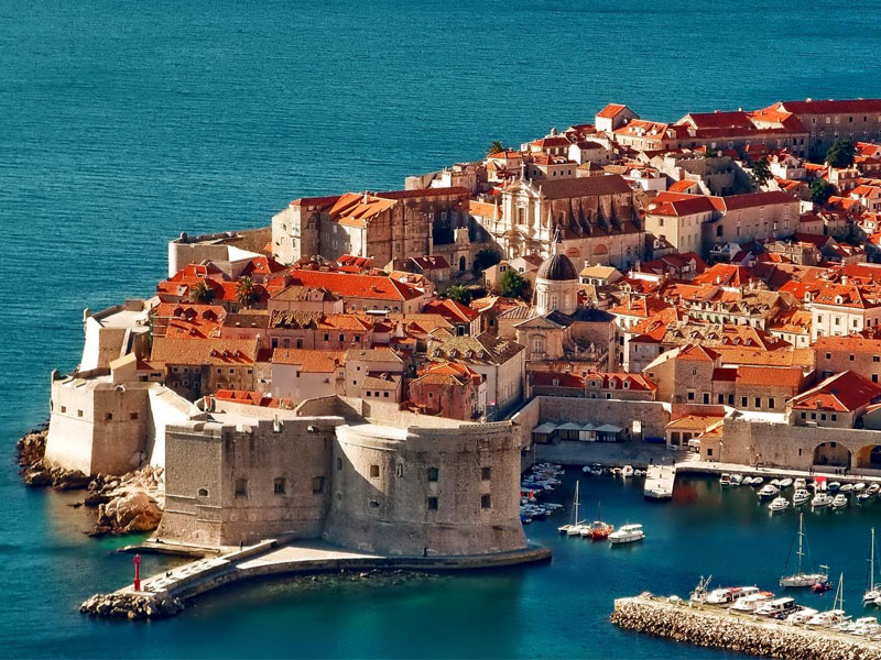 Destinacija - Pula
